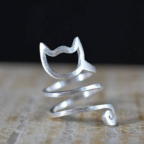 Sterling Silver Spiral Cat Ring from Catify.co