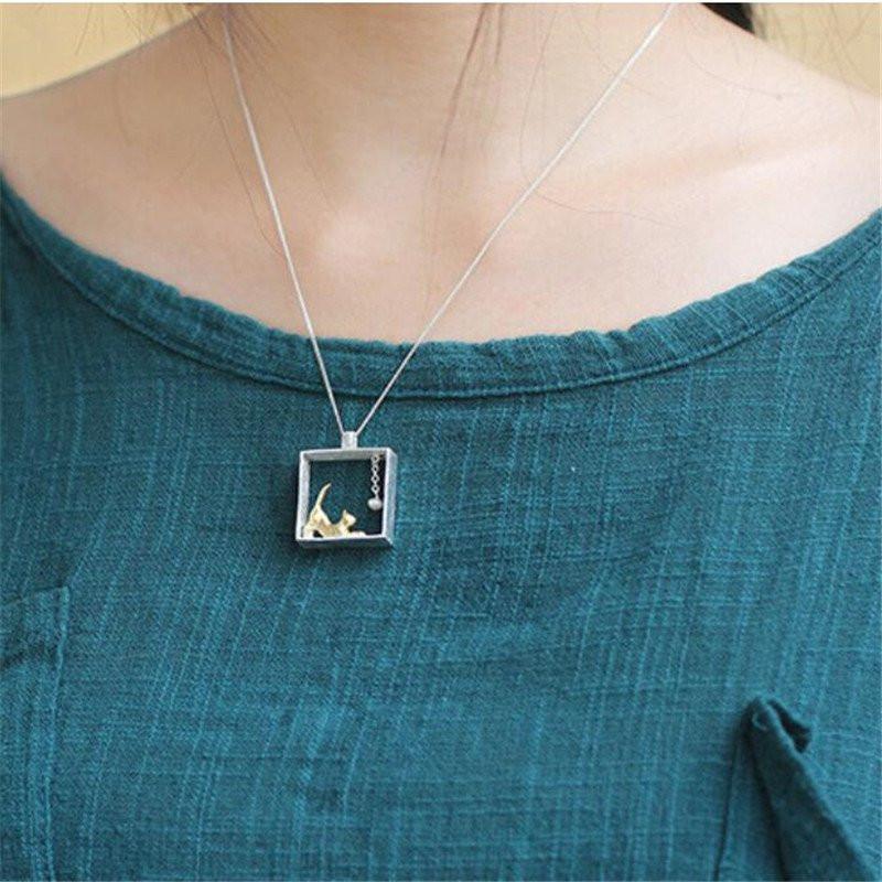 Cat-in-a-box Silver Color on Neck