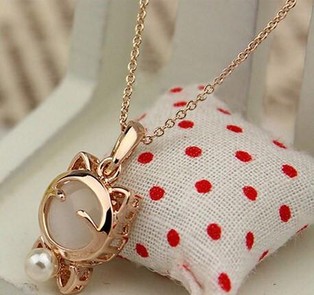 Golden Cat Necklace